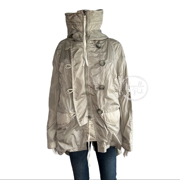 Moncler Women's Grey Sora Parka Long Jacket Parka Peplum - Picture 13 of 16